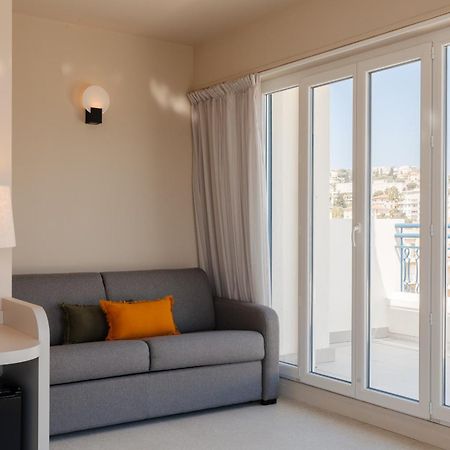 Yelo Promenade Powered By Sonder Hotel Ница Екстериор снимка
