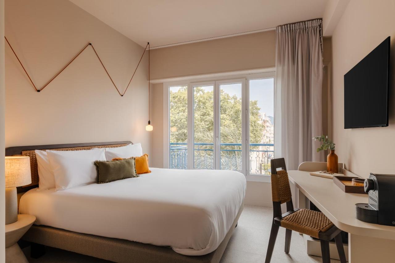 Yelo Promenade Powered By Sonder Hotel Ница Екстериор снимка